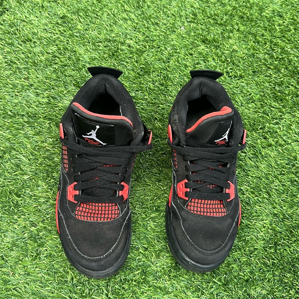 Jordan 4 Red Thunder